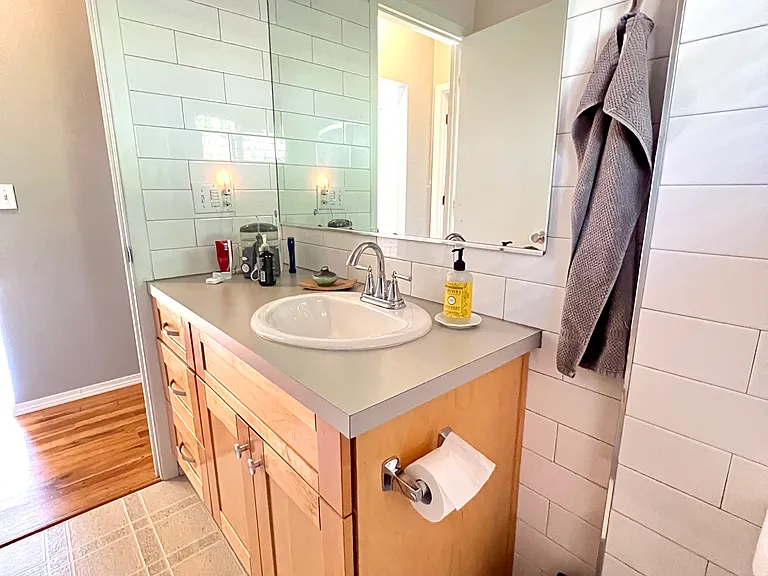 5427 SE Tibbetts St — Photo 48