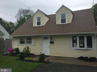 109 Beacon Ave, Trenton, NJ 08618