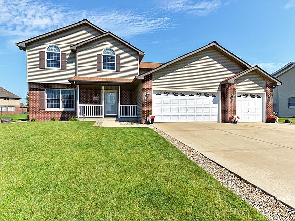 3rd image of 15488 Lakeview Dr