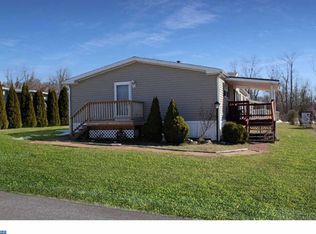 260 Deer Run Dr, Honey Brook, PA 19344