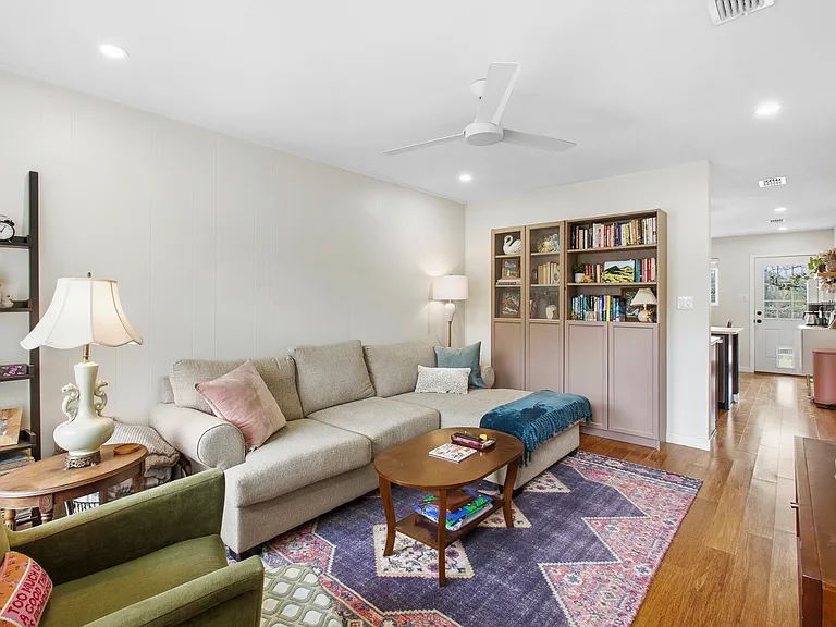1408 Valleyridge Dr #B — Photo 5