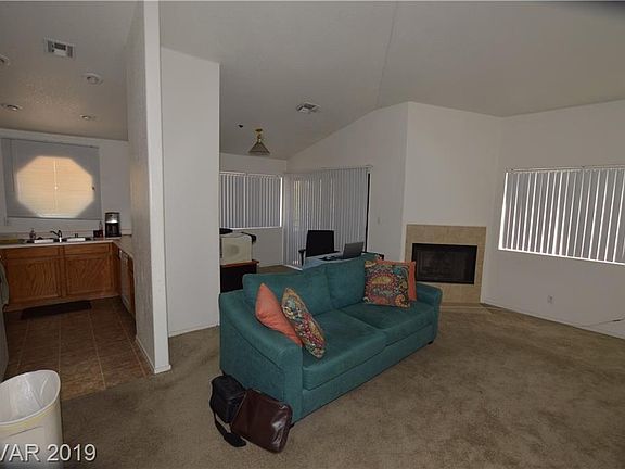 4th image of 5028 S Rainbow Blvd Unit 205