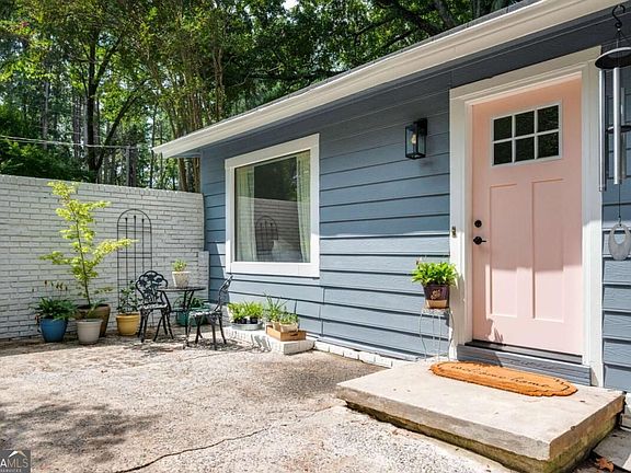 5th image of 2672 Brook Park Way