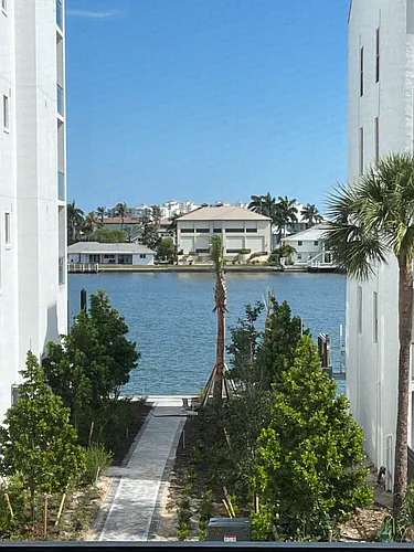 260 Southbay Dr #211 Photo 1