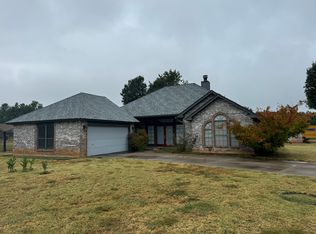1804 Pebble Creek Blvd, Edmond, OK 73003