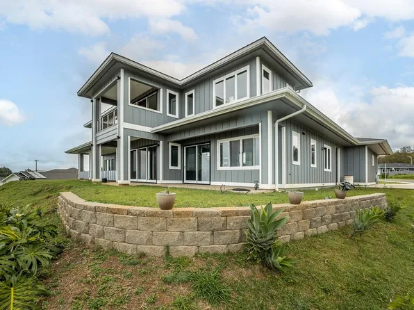 7 Lilinoe Pl, Makawao, HI 96768