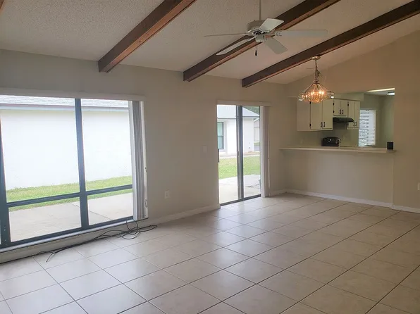 709 Wilson Rd, Winter Springs, FL 32708