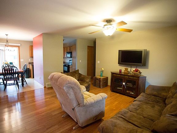 2nd image of 230 Radcliffe Dr
