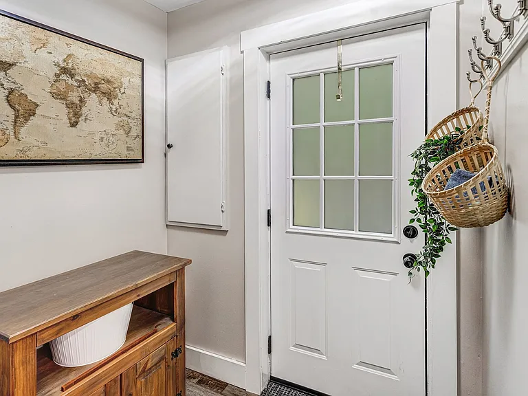 12077 Willowood Dr — Photo 32