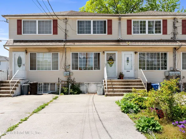 208 Lake Ave, Staten Island, NY 10303