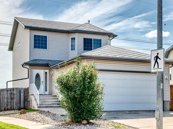 686 Kananaskis Dr, Devon, AB T9G 2G8
