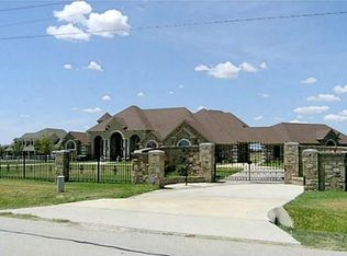 1117 N Day Miar Rd, Mansfield, TX 76063