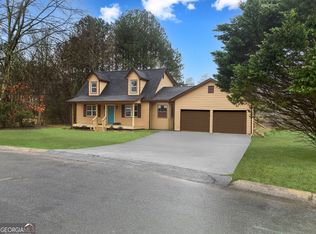 5265 Springtide Ln, Powder Springs, GA 30127