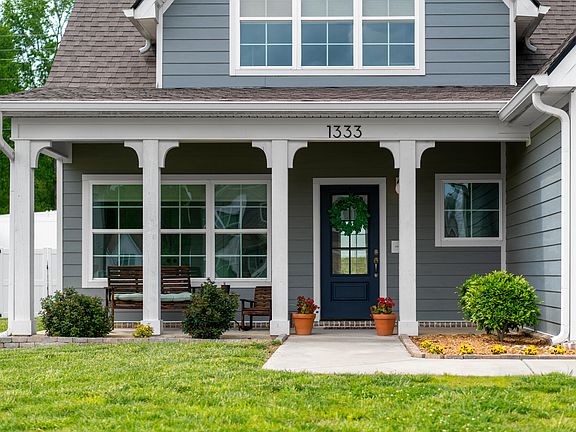 3rd image of 1333 Baldwin Field Cir #38