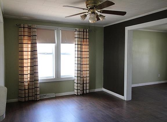 5th image of 2524 Lincoln Ave