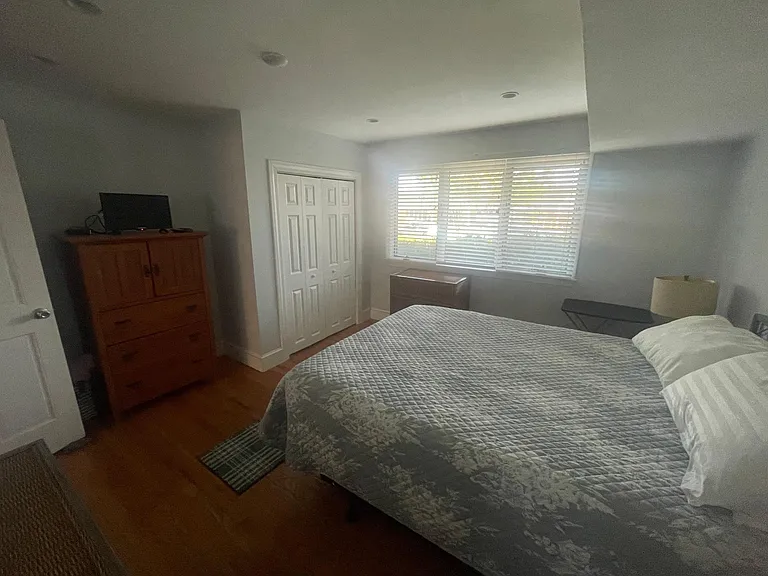 301 Swans Wharf Row — Photo 21