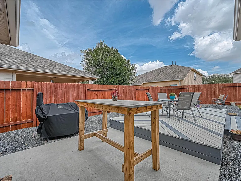 22210 Bellow Glen Dr — Photo 20
