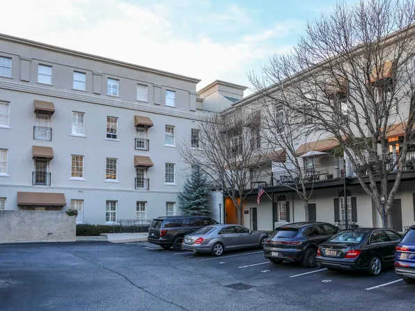 100 W Court St Unit 2G, Greenville, SC 29601