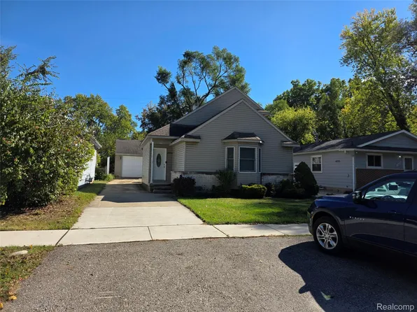 18626 Inkster Rd, Redford, MI 48240