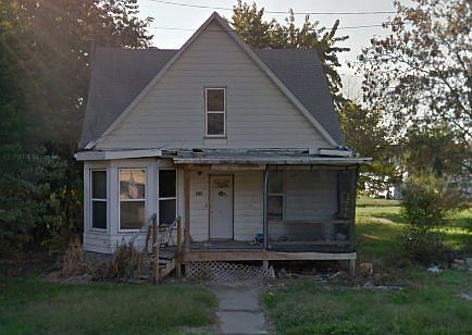 1st image of 310 N Plum St