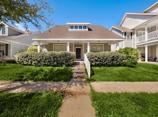 1421 Oakcrest Dr, Aubrey, TX 76227