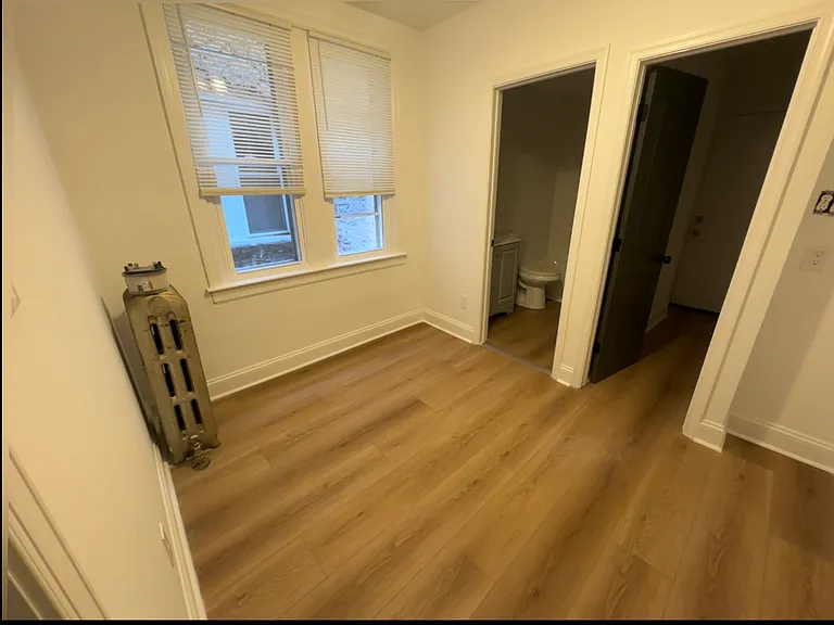 3242 N Etting St — Photo 4