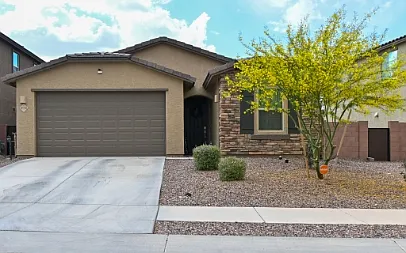 5 bed, 1939 sqft, $2,200 — Photo 1