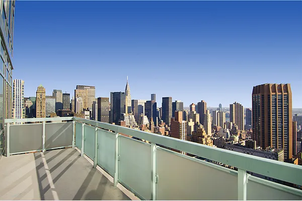 Sold by Stribling | media 23