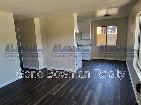 2nd image of 708D M Ave #D