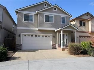 606 Shadow Way, Central Point, OR 97502