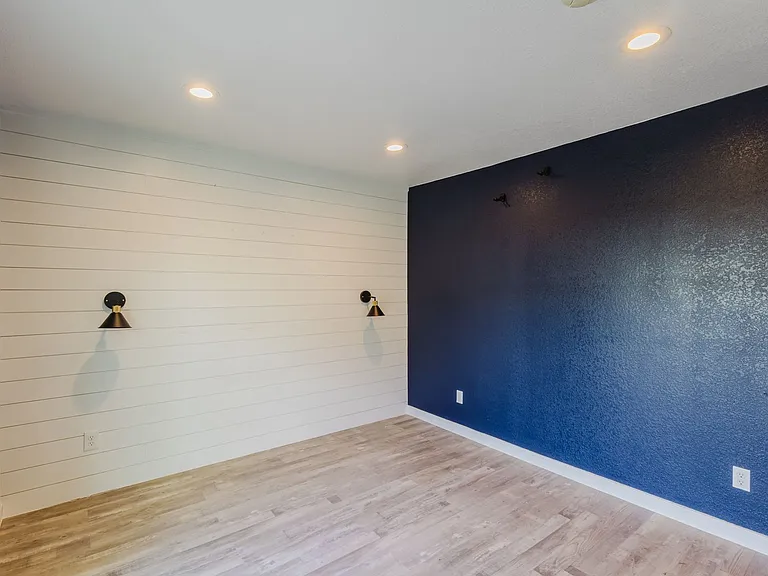 4001 E Cornell Ave — Photo 23