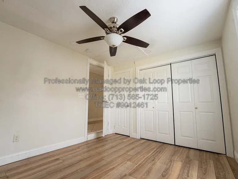 220 Armstrong St — Photo 12