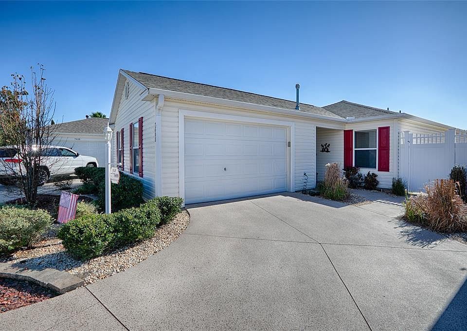 1st image of 7608 SE 171st Sun Valley Pl