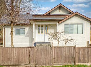 1111 Cartier Ave, Coquitlam, BC