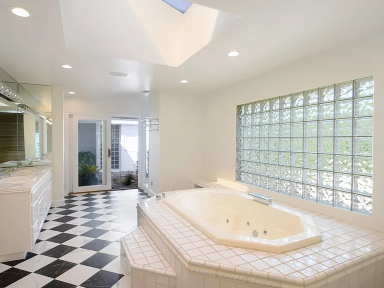 236 Monarch Bay Dr — Photo 39