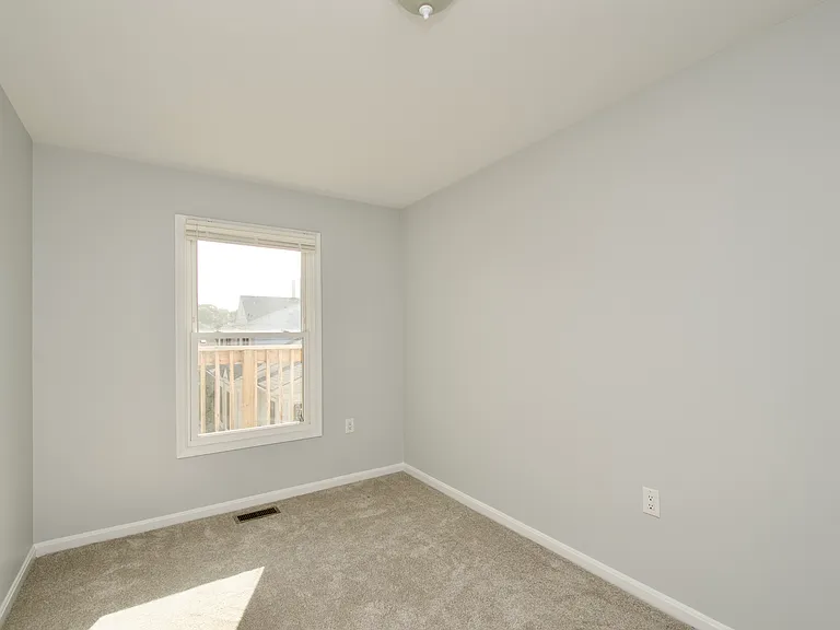 7517 Belle Grae Dr — Photo 23