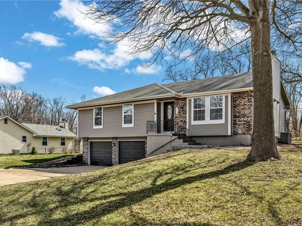 519 NE 112th Ter, Kansas City, MO 64155