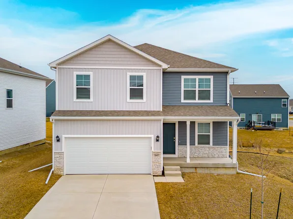 5607 153rd St, Grimes, IA 50111