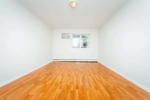 Rented by Nooklyn NYC LLC | media 6