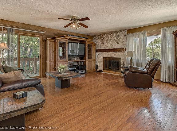 3rd image of 13837 W Sandstone Dr
