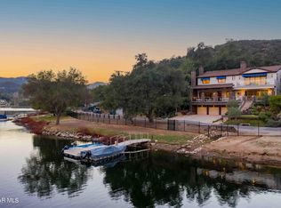 111 Lake Sherwood Dr, Thousand Oaks, CA 91361