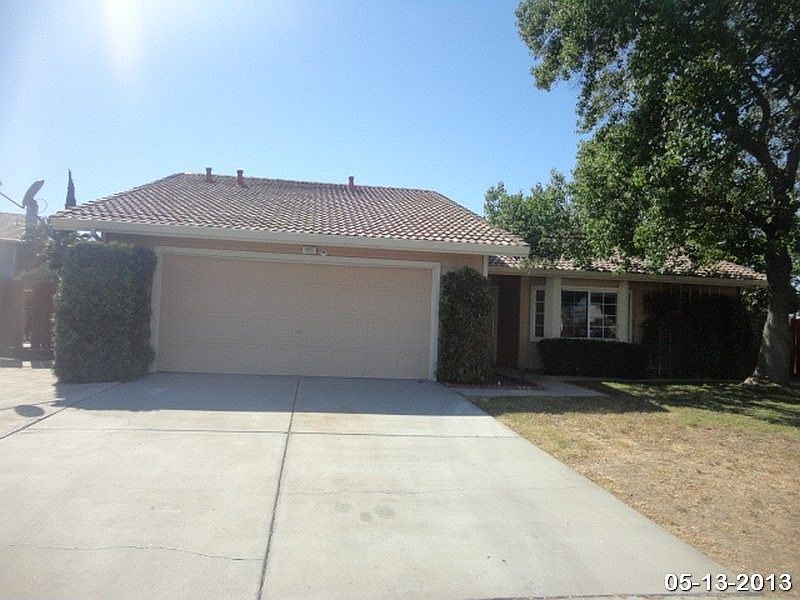 1st image of 565 Briarwood Ct