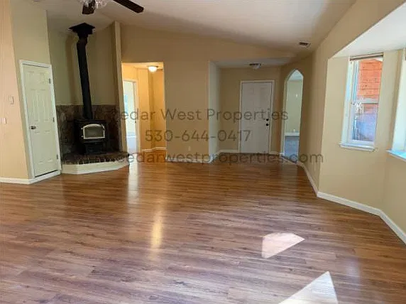 2865 Lilac Road — Photo 3