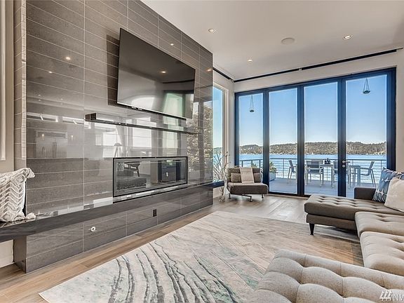 Gorgeous gas fireplace