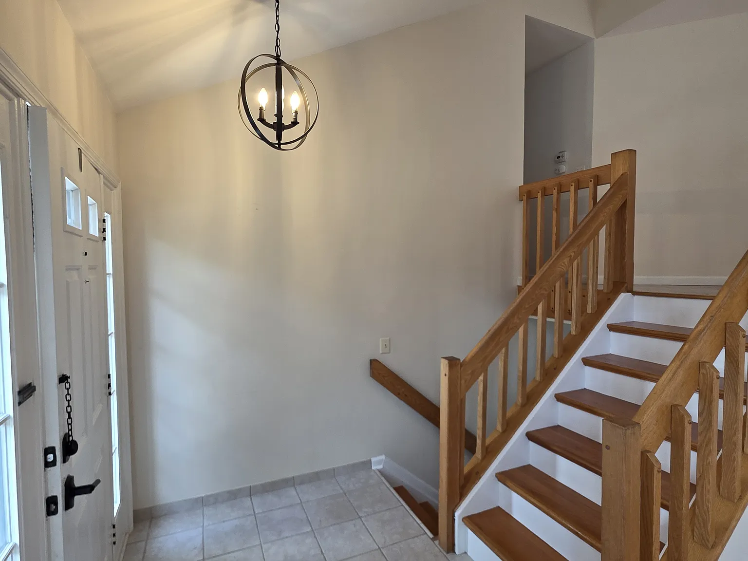 4 bed, 2236 sqft, $3,799 — Photo 3