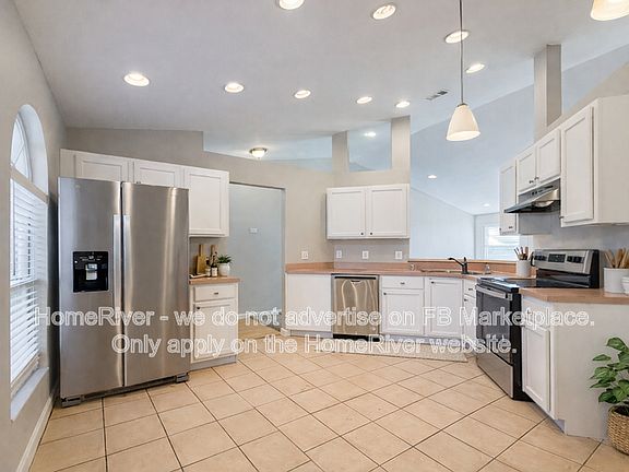 3rd image of 3362 Guernsey Ct