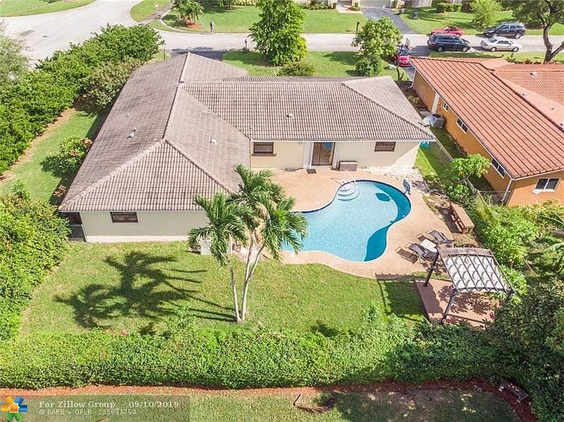 1st image of 11788 NW 27th St