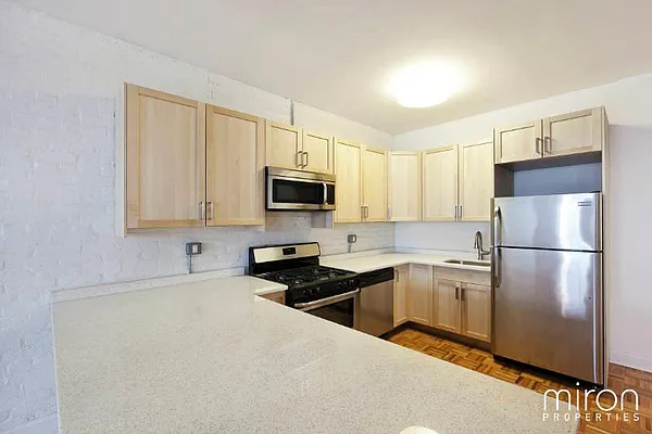 Rented by Miron Properties | media 75