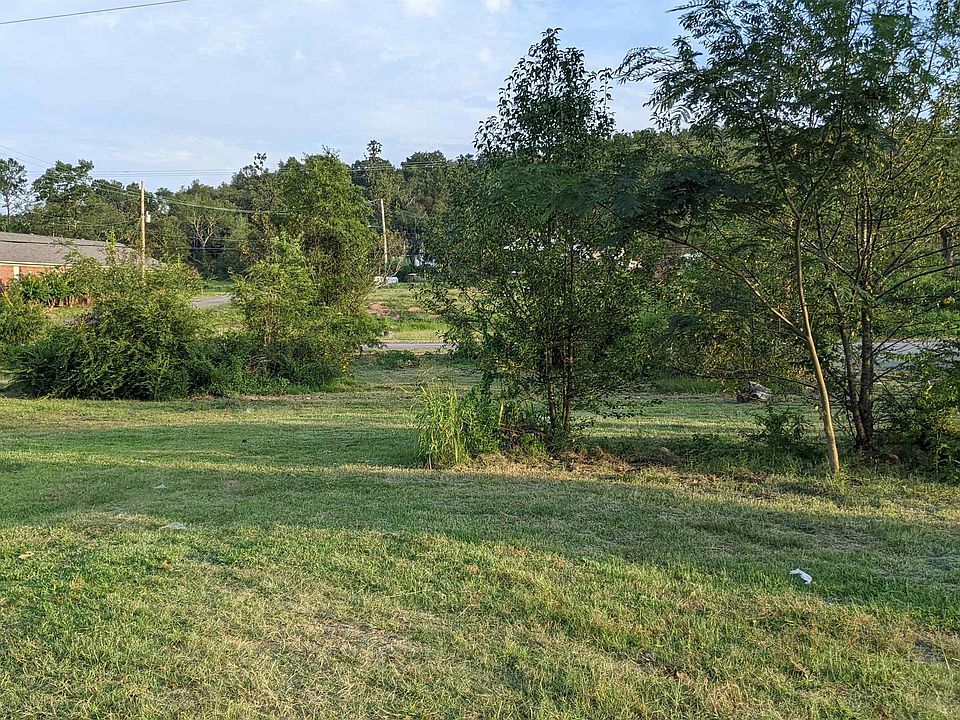 1st image of 300 W Military Dr