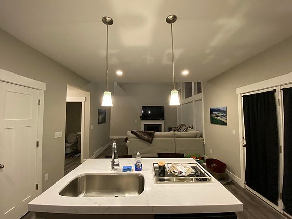 3rd image of 4452 S Stonington Way